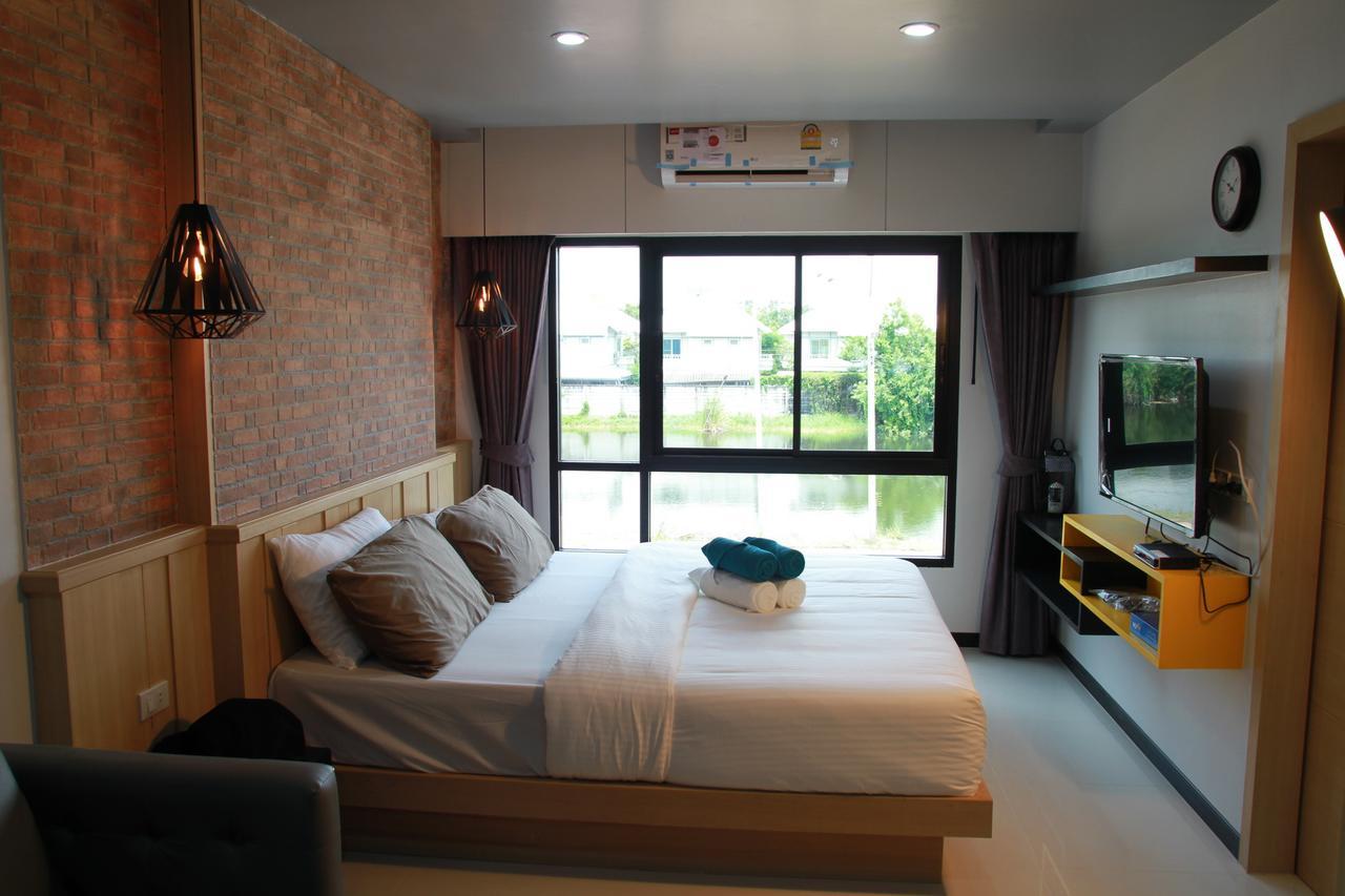 Bangkok Boutique Resort Rangsit Pathum Thani Ngoại thất bức ảnh